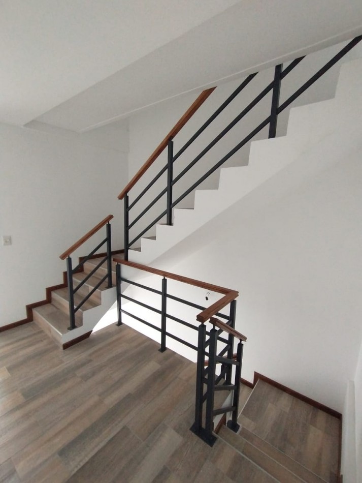 Hermoso Triplex a Estrenar en Florida. Excelente Ubicacion!