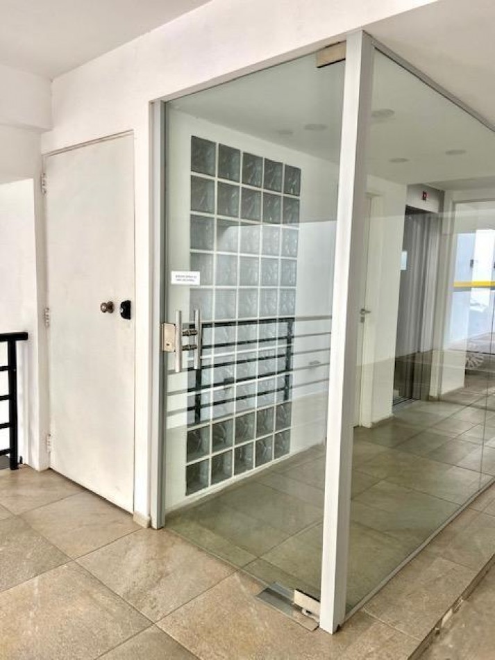 Semipiso de 2 Ambientes a Estrenar + Parrilla