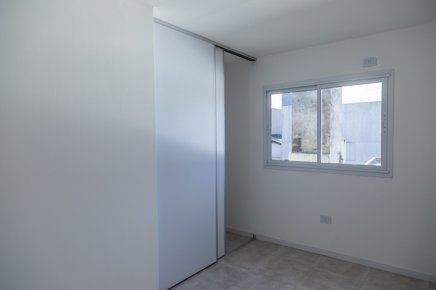 Departamento Tipo Duplex - Jose Leon Suarez
