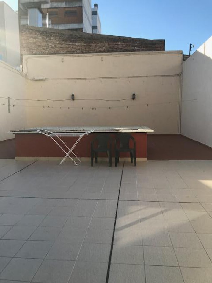 DEPARTAMENTO TIPO PH, CON BAULERA Y PATIO PROPIO DE 114m2!!!!