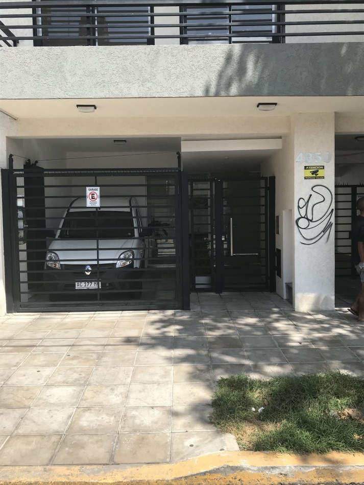 Cochera Descubierta en Villa Ballester!