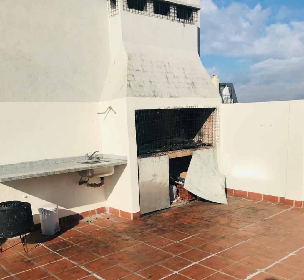 Impecable Departamento en Duplex en Florida!