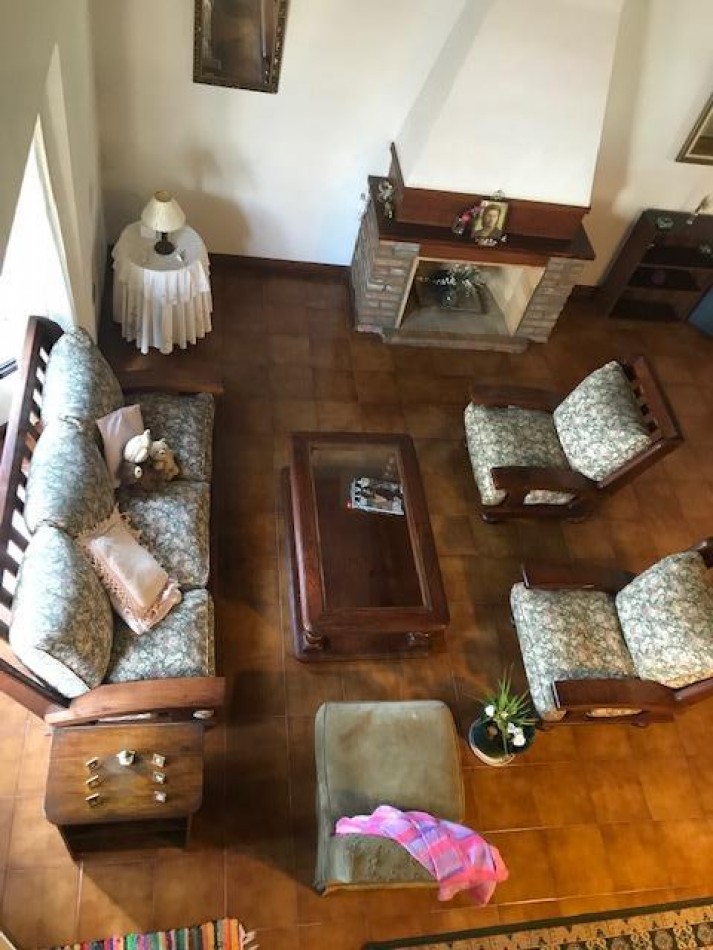 Calida Casa de 5 Ambientes en La Horqueta. Digna de Ver!