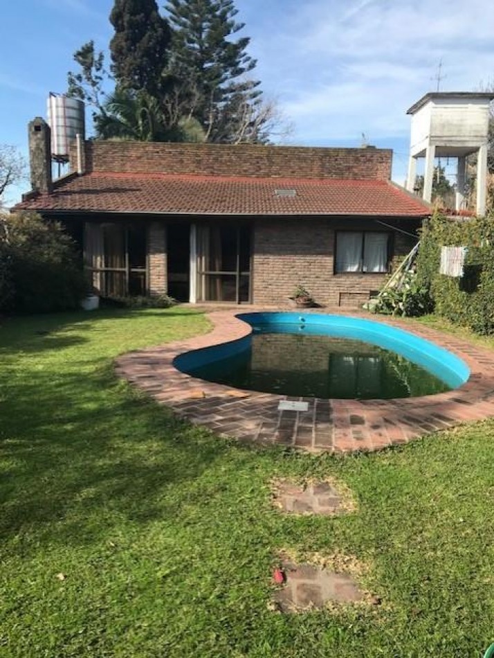 Calida Casa de 5 Ambientes en La Horqueta. Digna de Ver!
