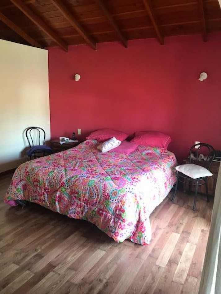 Calida Casa de 5 Ambientes en La Horqueta. Digna de Ver!