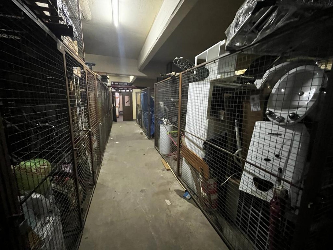 Departamento 3 amb. con baulera sobre Av. Maipu con  Renta