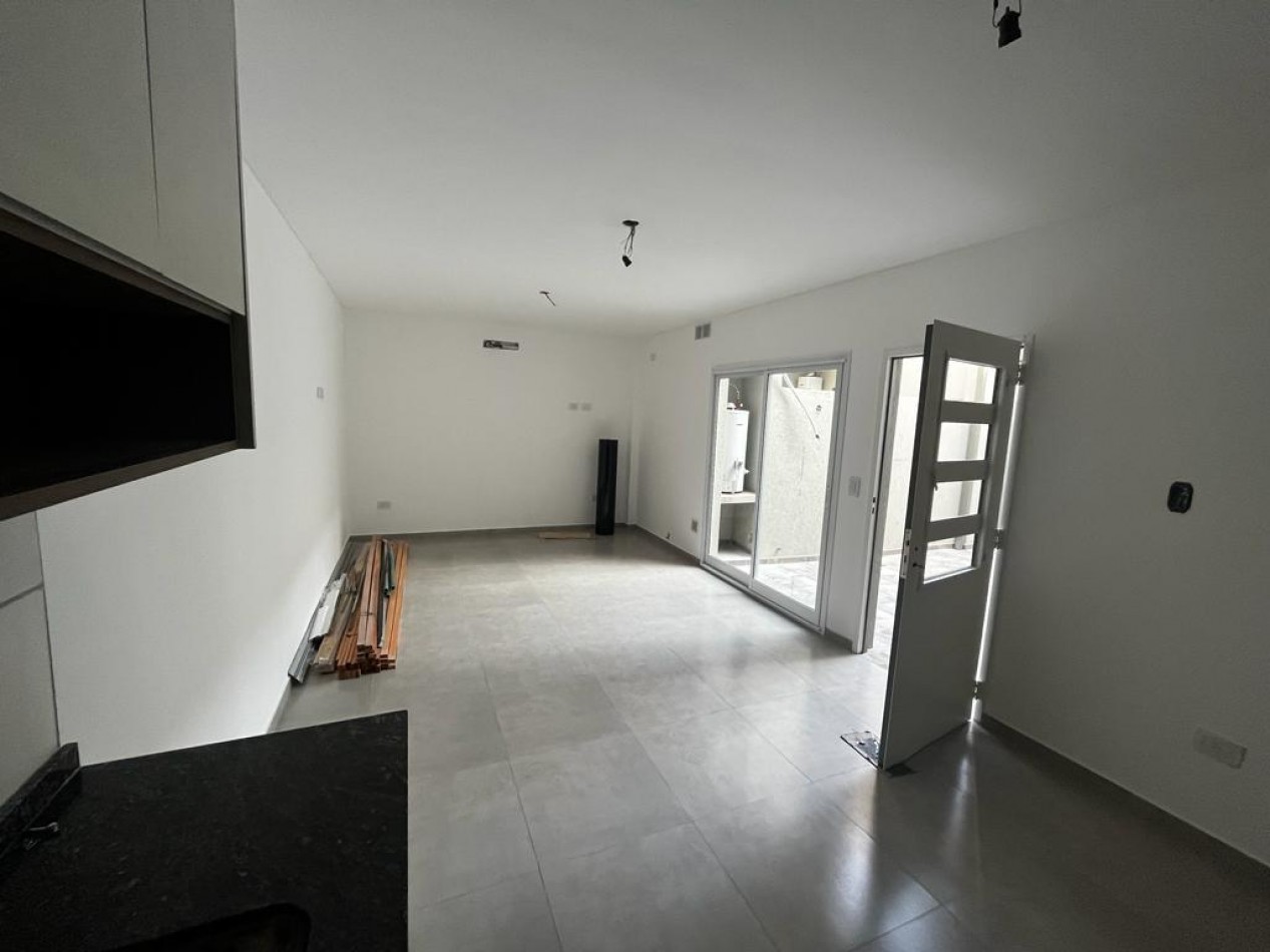 Hermoso PH de 3 ambientes. A estrenar en Villa Maipu