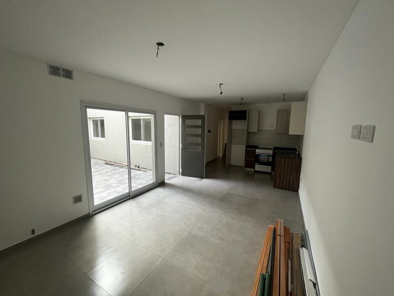 Hermoso PH de 3 ambientes. A estrenar en Villa Maipu