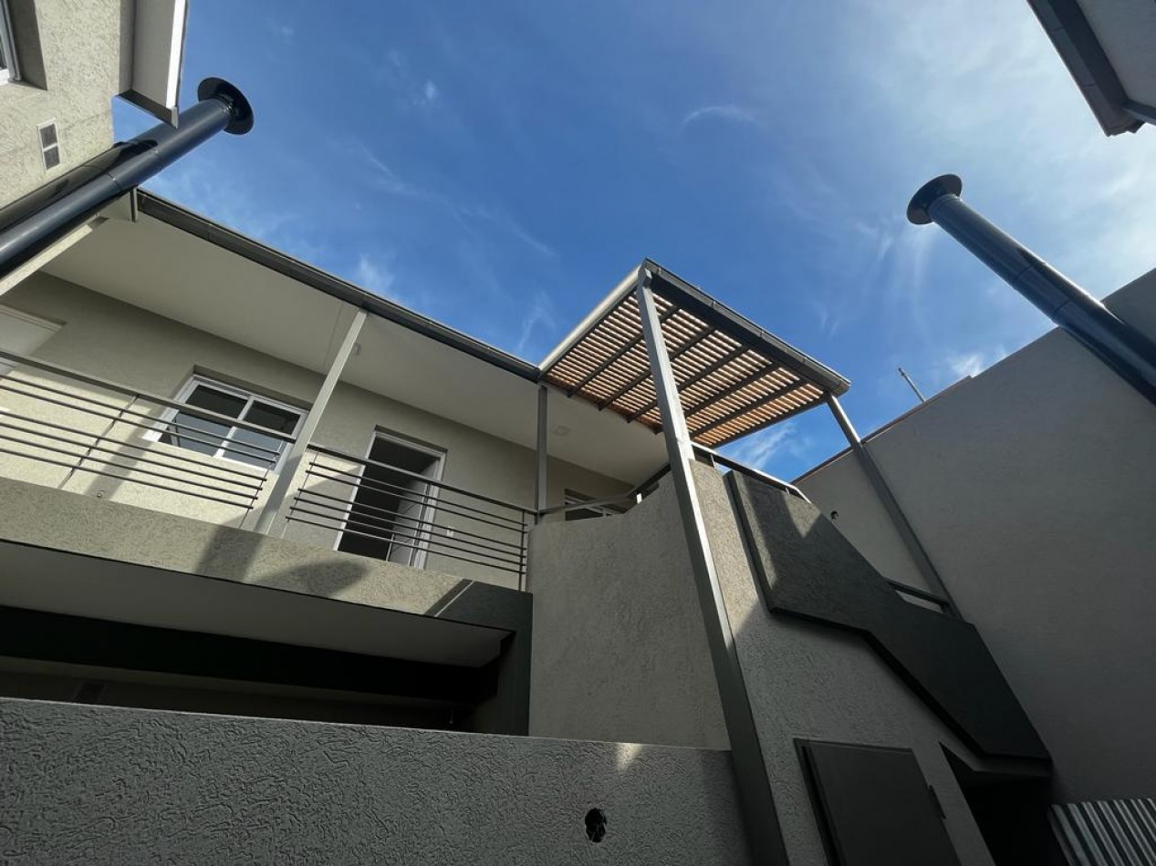 Hermoso PH de 3 ambientes. A estrenar en Villa Maipu