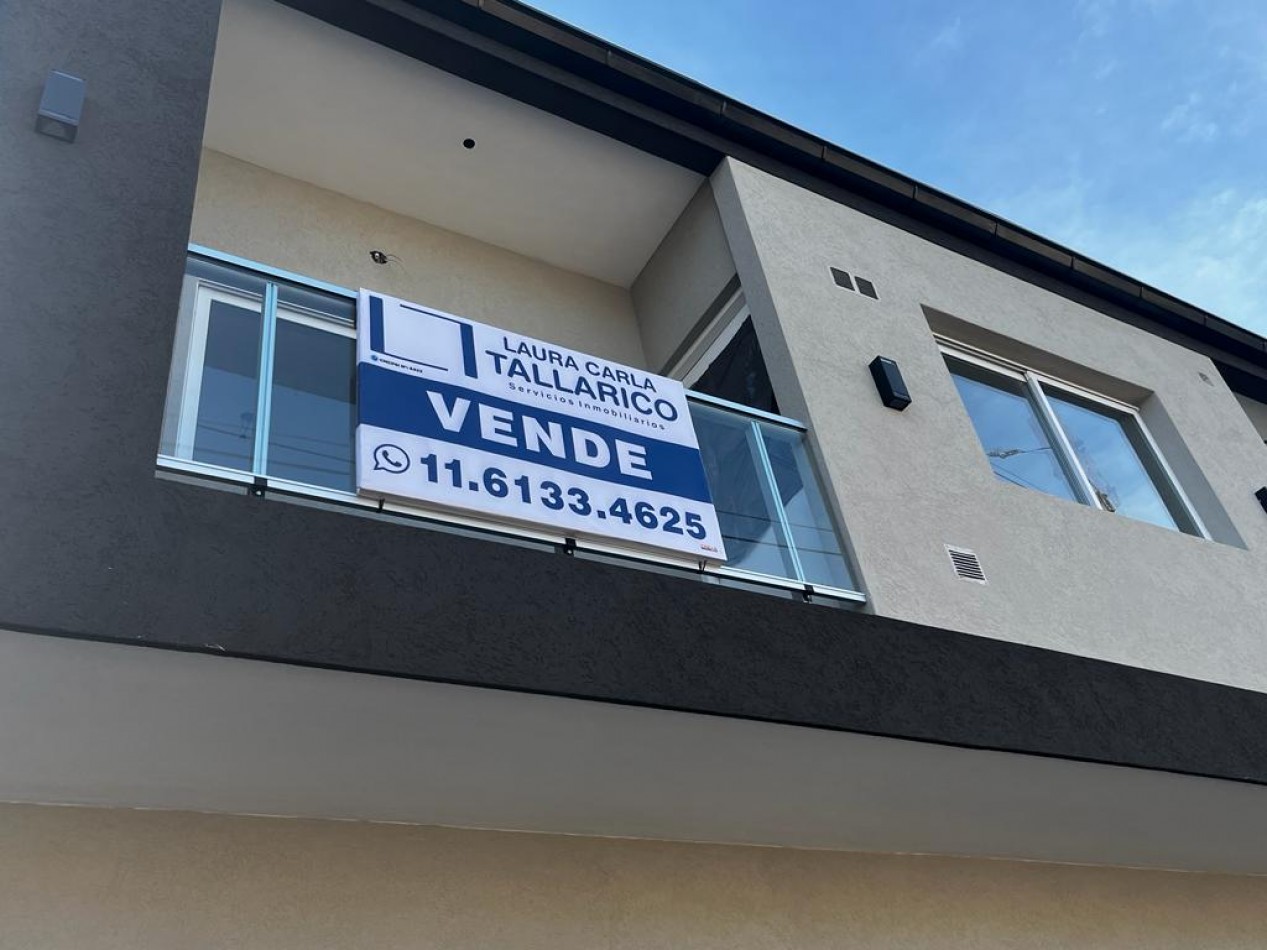 Hermoso PH de 3 ambientes en primer piso contra frente en Villa Maipu.