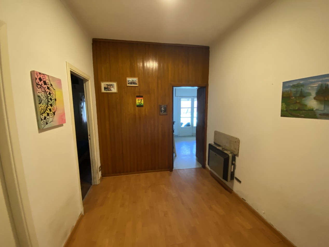 Hermosa casa de tres ambientes con jardin en Virreyes