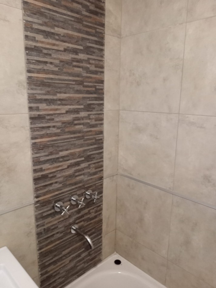 Dos ambientes en Venta en Jose Leon Suarez sin expensas! Financiacion directa!