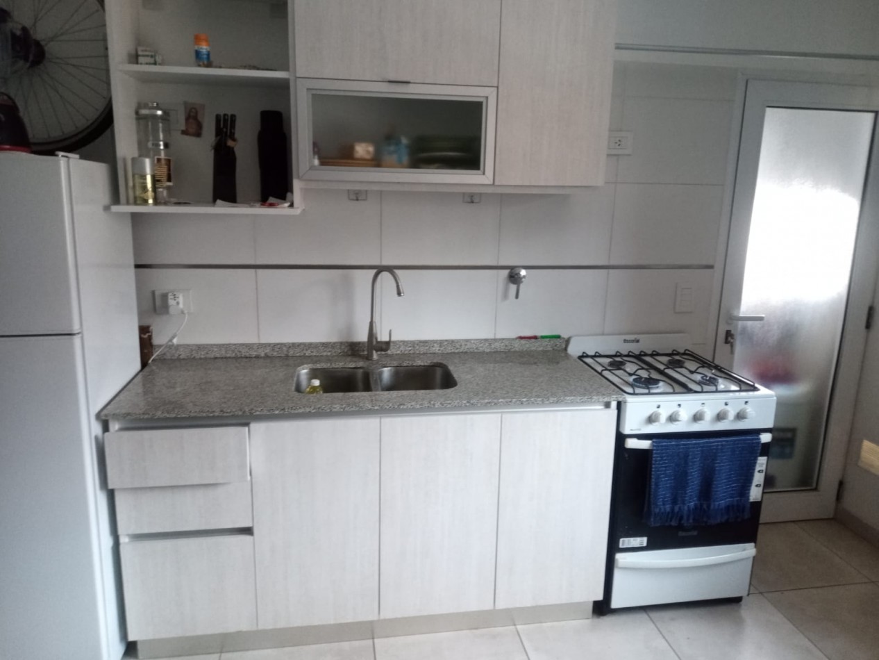 Dos ambientes en Venta en Jose Leon Suarez sin expensas! Financiacion directa!