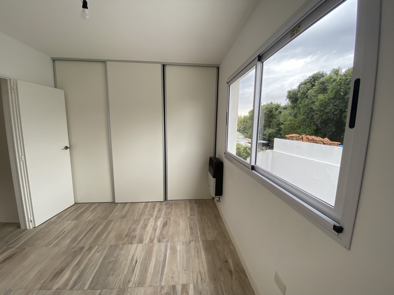 Espectacular duplex a estrenar de tres ambientes en Bella Vista!