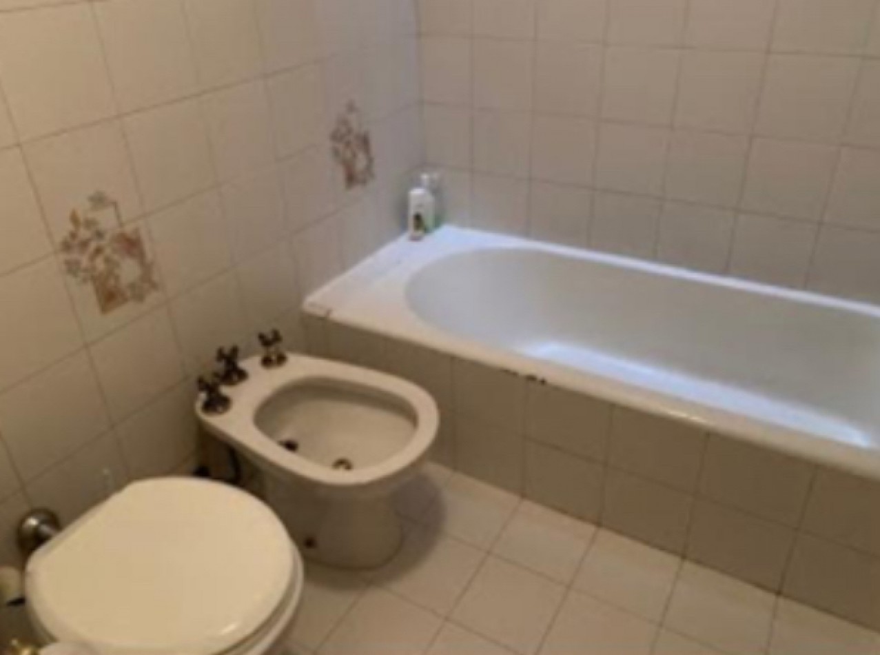 Hermosa casa de 5 ambientes en Olivos!
