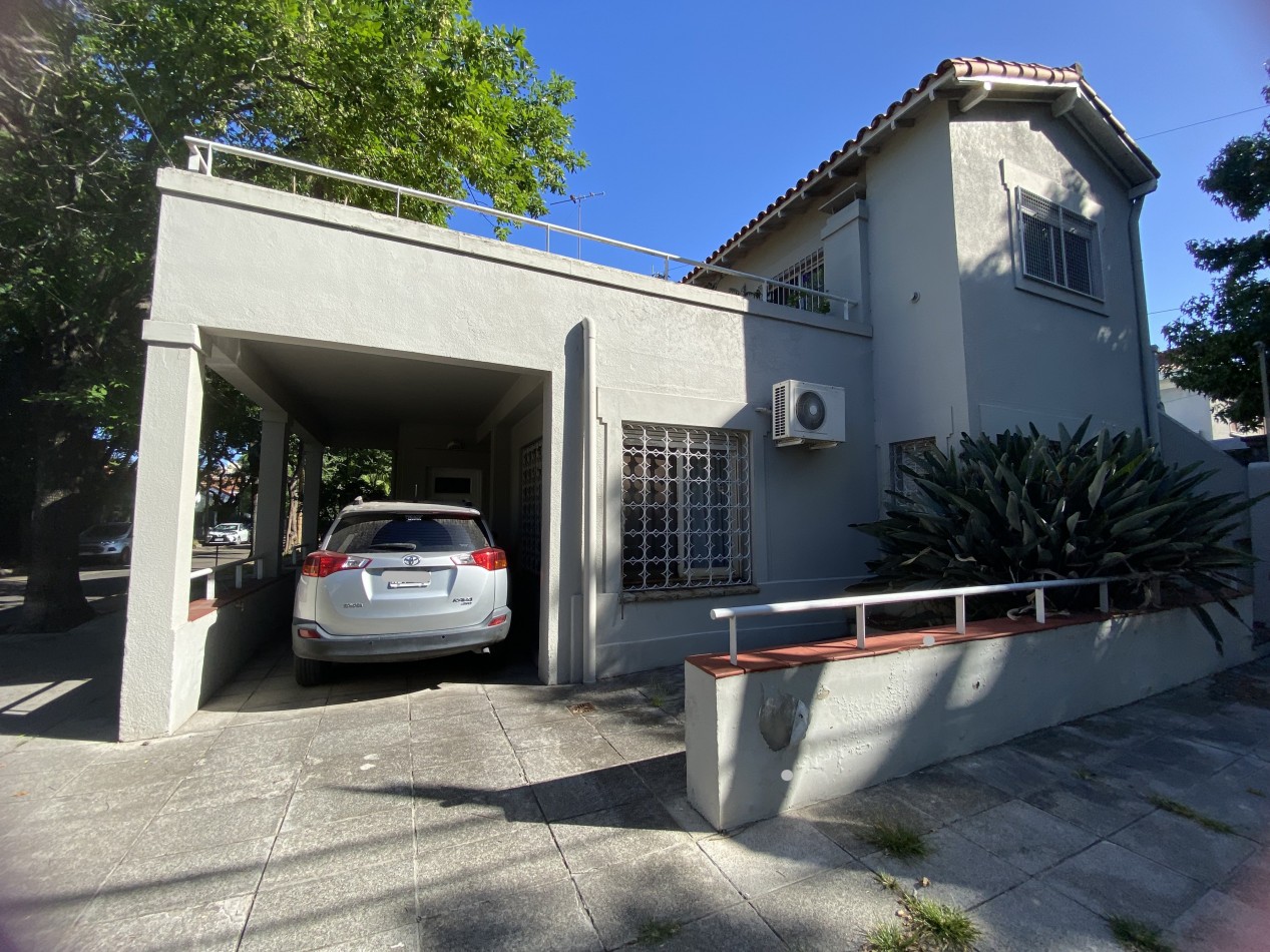 Hermosa casa en Florida de 5 ambientes!