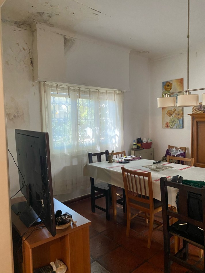 Hermosa casa en Florida de 5 ambientes!