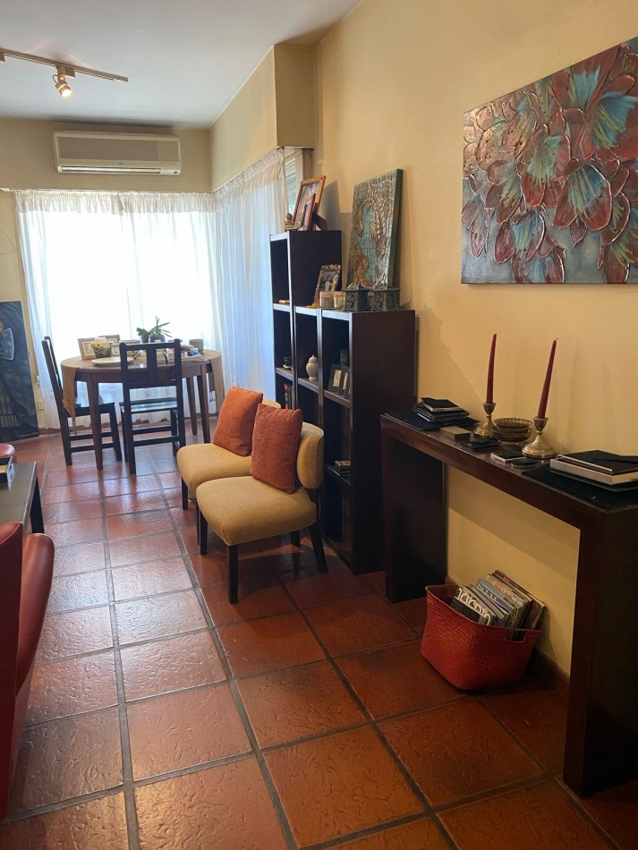 Hermosa casa en Florida de 5 ambientes!