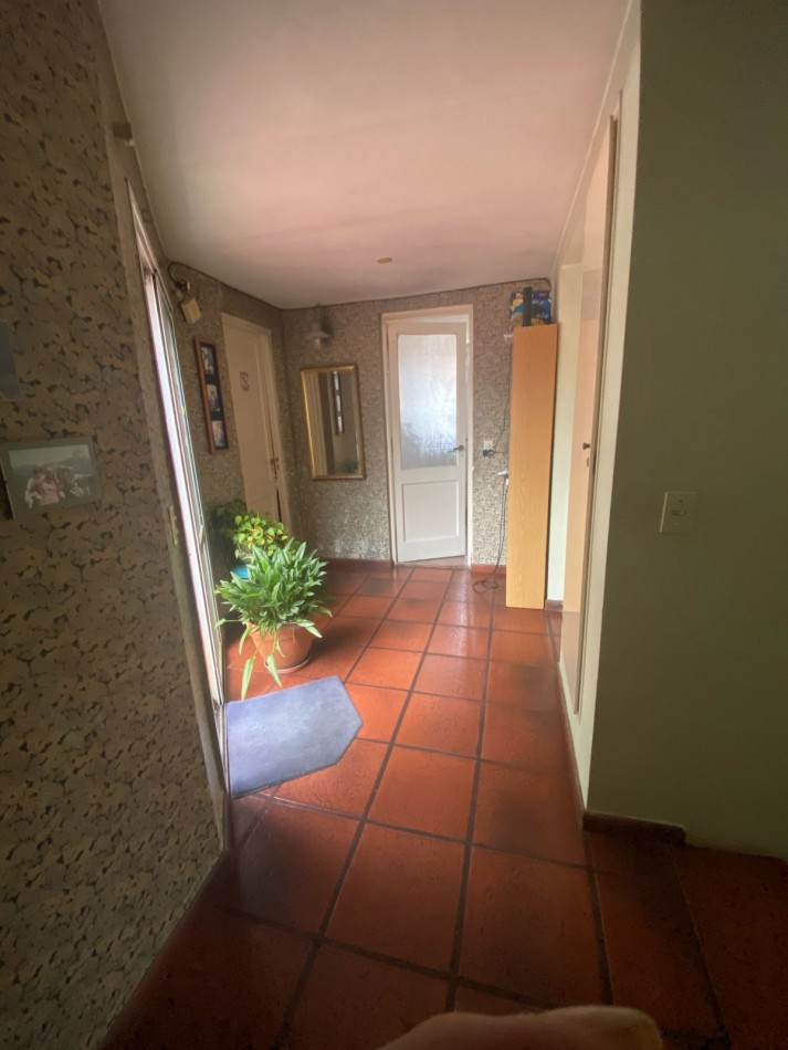 Hermosa casa en Florida de 5 ambientes!
