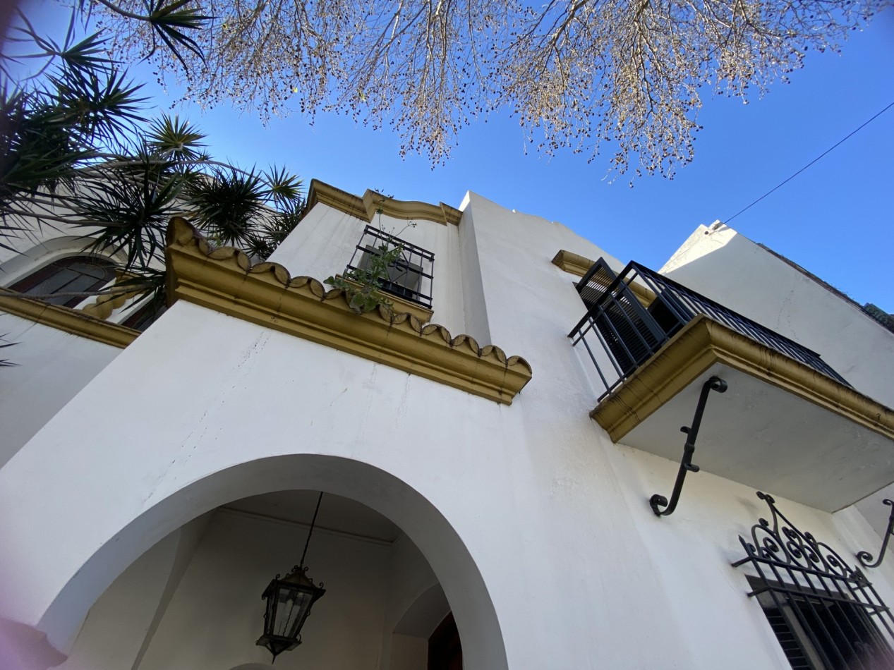 HERMOSA CASA DE ESTILO EN VENTA EN FLORIDA!