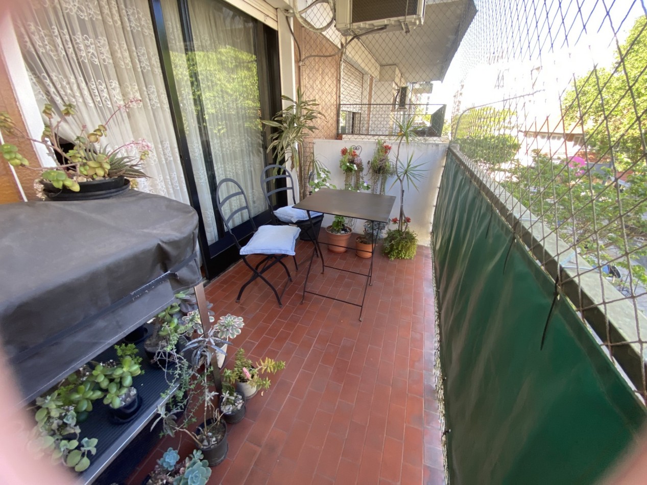 Impecable Departamento de 4 ambientes en Florida - VENTA