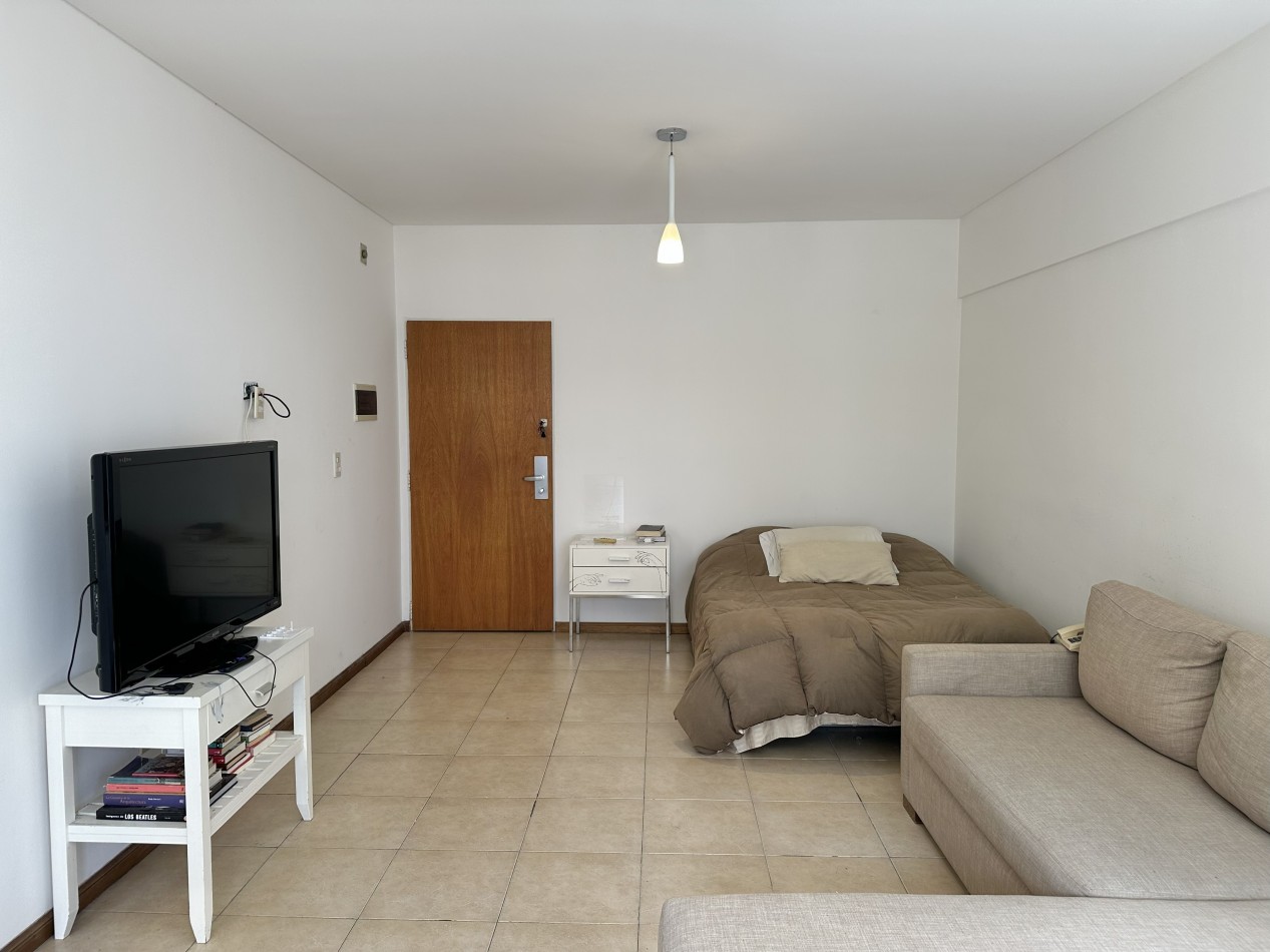 IMPECABLE MONOAMBIENTE DE 37M EN NUÑEZ