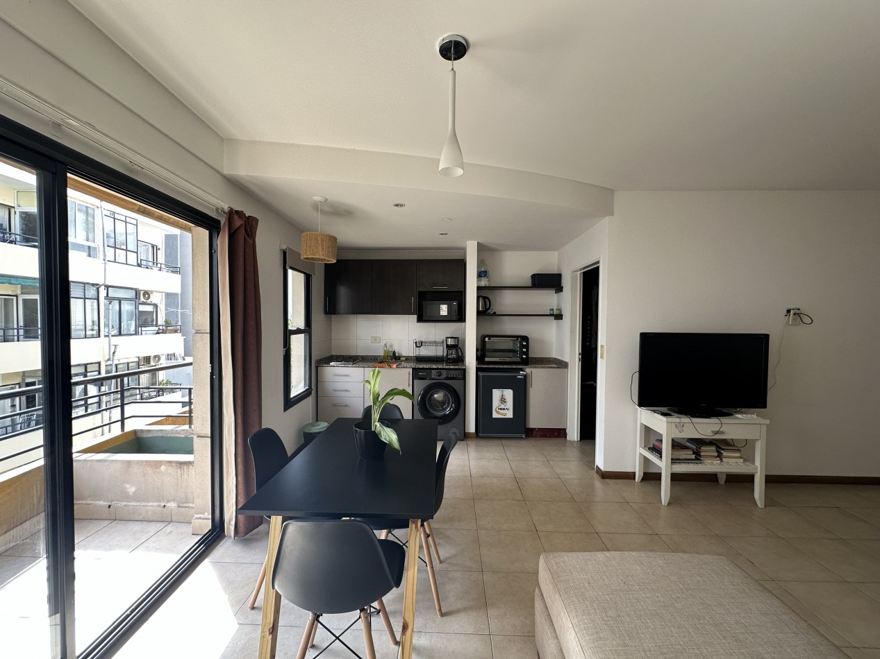 IMPECABLE MONOAMBIENTE DE 37M EN NUÑEZ