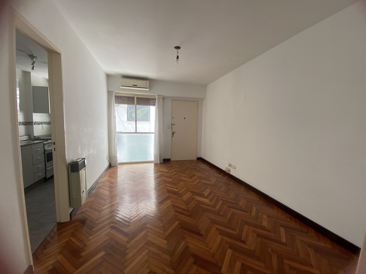 Luminoso dos ambientes en Vicente Lopez en alquiler