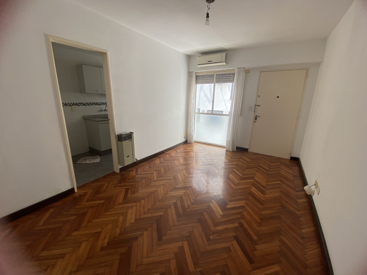 Luminoso dos ambientes en Vicente Lopez en alquiler