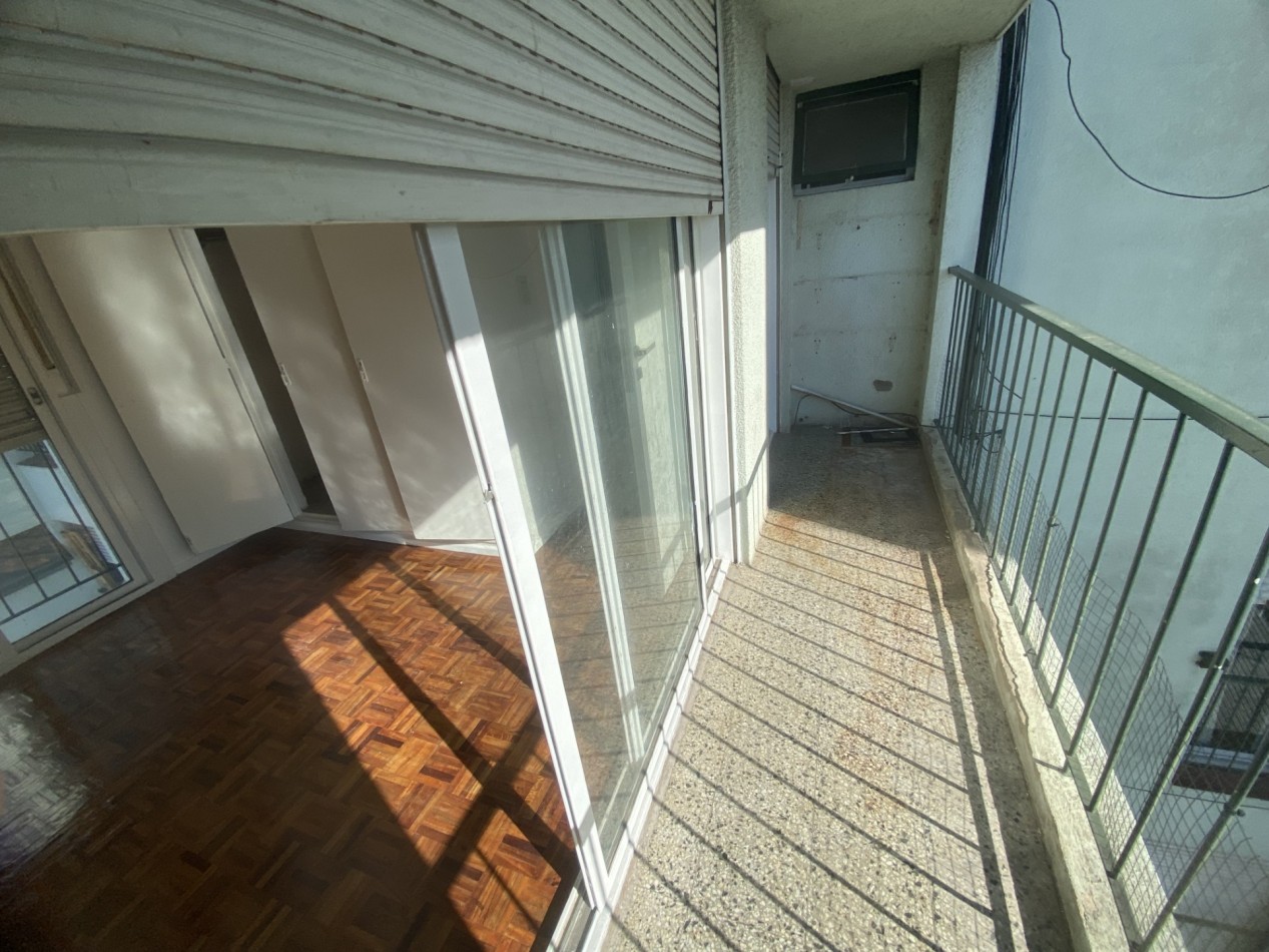 Impecable departamento de tres ambientes en alquiler en Florida!