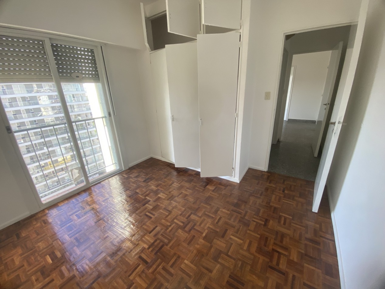 Impecable departamento de tres ambientes en alquiler en Florida!