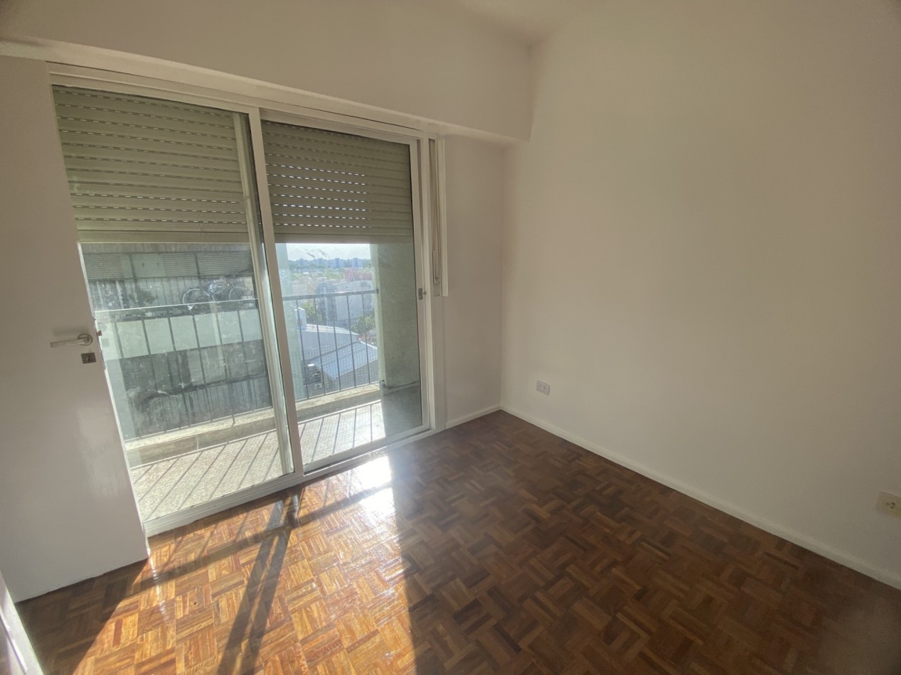 Impecable departamento de tres ambientes en alquiler en Florida!