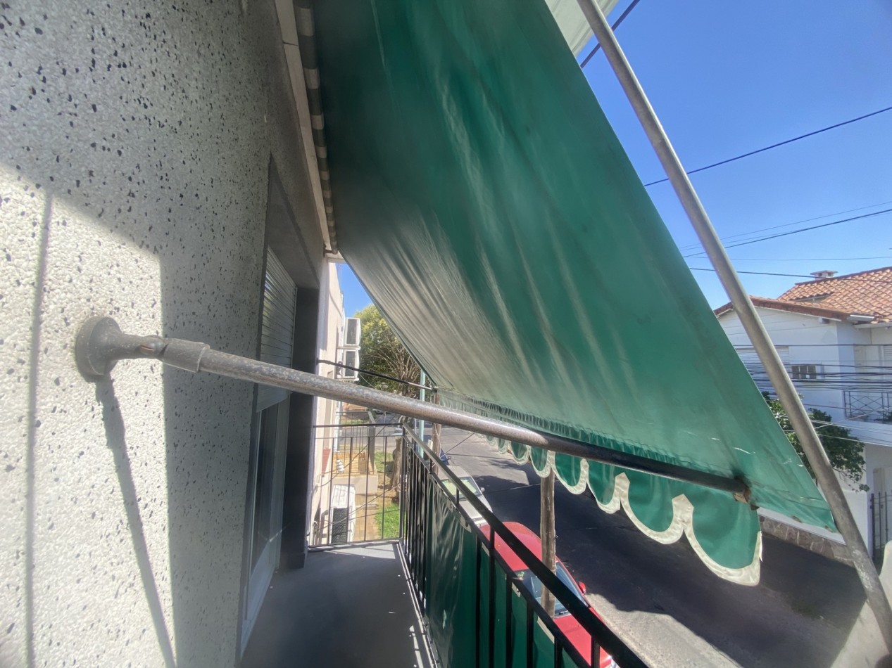 IMECABLE PH DE TRES AMBIENTES EN ALQUILER EN OLIVOS