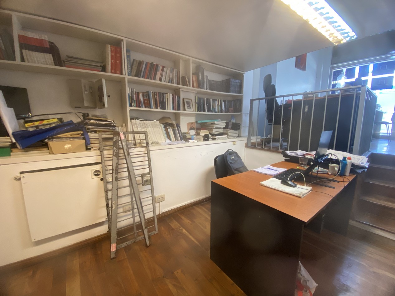 EXCELENTE LOCAL/OFICINA EN ALQUILER EN FLORIDA