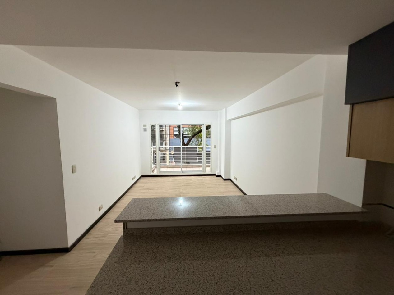 Impecable departamento a estrenar de tres ambientes en venta en Parque Chacabuco!