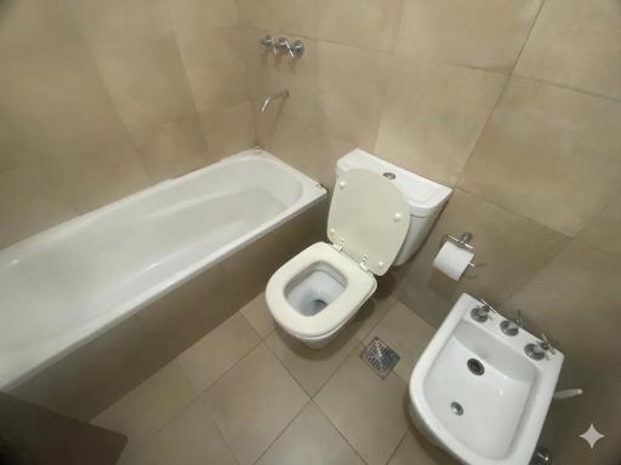 Impecable tres amb  + amplio sum privado con terraza y con cochera en alquiler - Florida