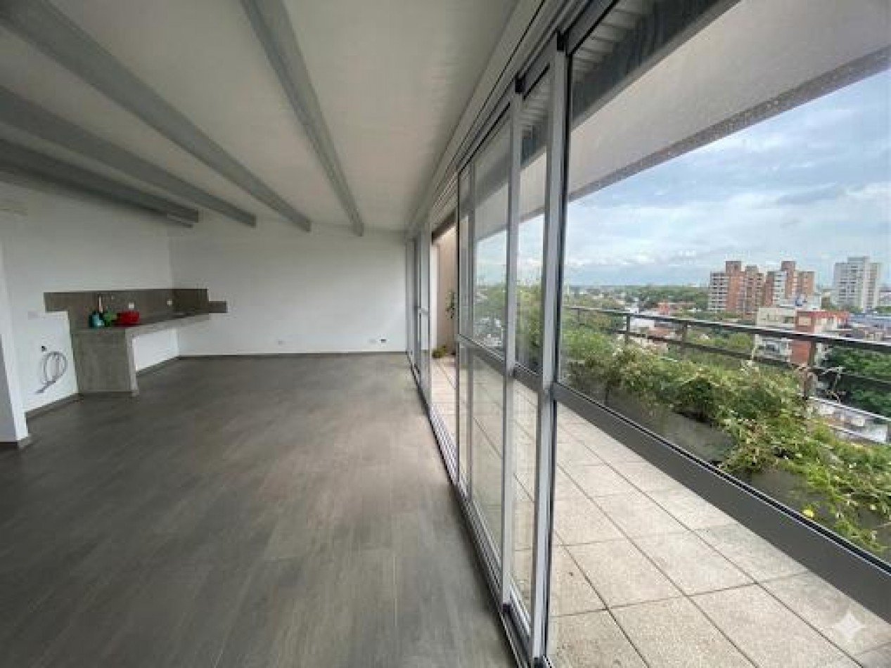 Impecable tres amb  + amplio sum privado con terraza y con cochera en alquiler - Florida