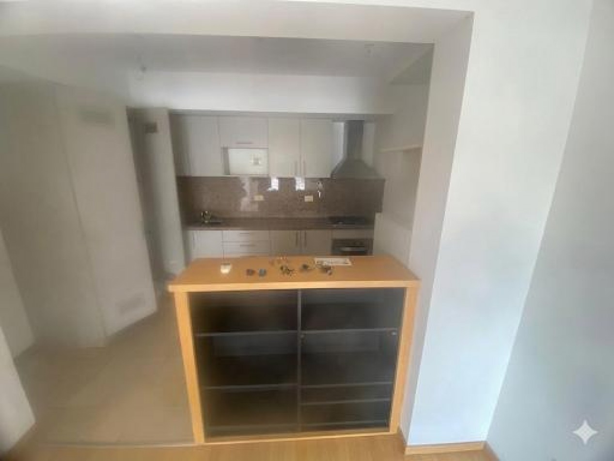 Impecable tres amb  + amplio sum privado con terraza y con cochera en alquiler - Florida