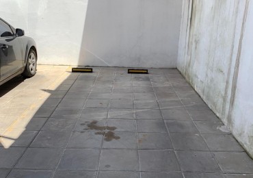 Cochera Descubierta en Villa Ballester!