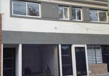 Hermoso y Amplio Duplex - 3 Ambientes; con Patio Propio!