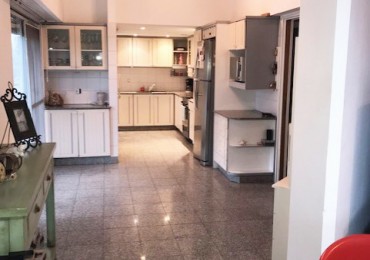 Increible Departamento en Caseros! 4 Ambientes con La Mejor Ubicacion!