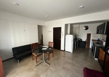 Departamento en alquiler Florida Mitre/este, Muy Luminoso, 2 Amb.
