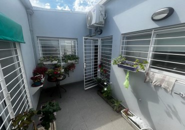 Hermoso PH de tres amb. con Patio!!!
