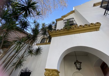 HERMOSA CASA DE ESTILO EN VENTA EN FLORIDA!