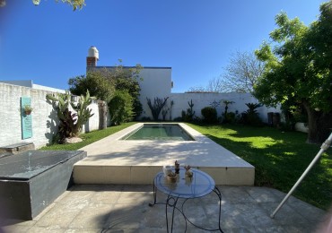Hermosa casa en venta de cinco amb. en Boulogne!